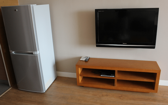 DUFE OFF-CAMPUS ACCOMMODTION ZHONGCHEN ROOM TV