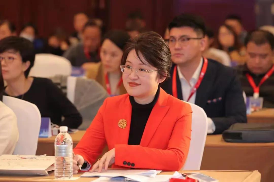 Tsinghua-INSEAD EMBA TIEMA female entrepreneurs